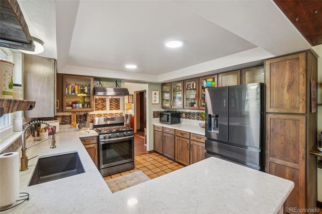 2244 Vivian Street, Longmont, CO 80501