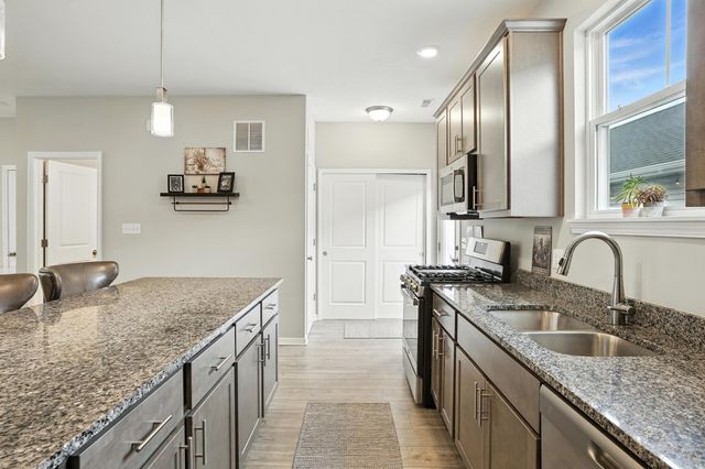 11805 Vermont Street, Crown Point, IN 46307
