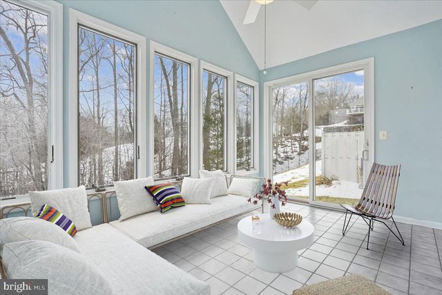 12241 FARMBERRY CT, Woodbridge, VA 22192