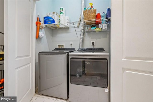 12241 FARMBERRY CT, Woodbridge, VA 22192