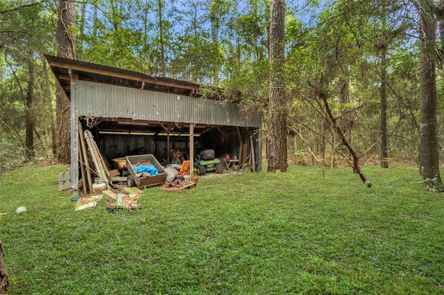 16338 Grand Flower Road, Plantersville, TX 77363