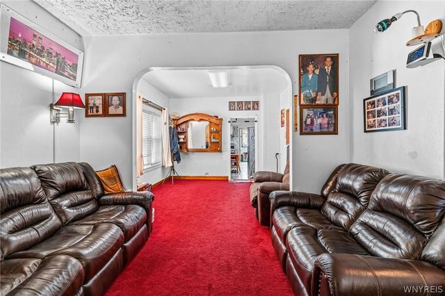 1127 Walden Avenue, Cheektowaga, NY 14211