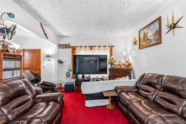 1127 Walden Avenue, Cheektowaga, NY 14211