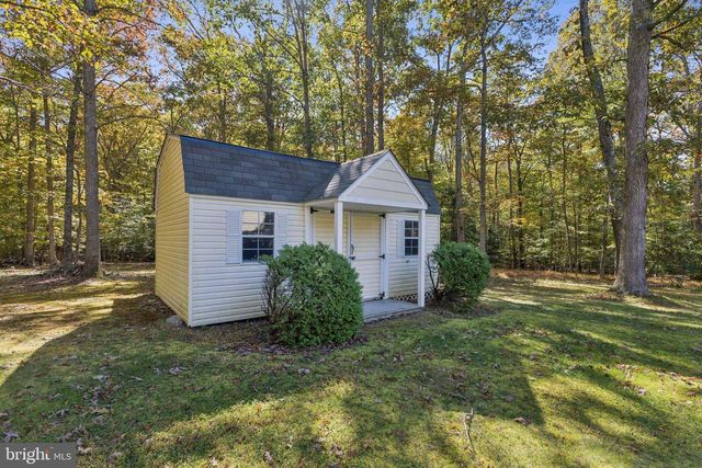 8875 LOCUST GROVE DR, Port Tobacco, MD 20677