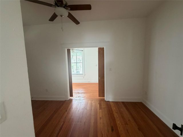 1014 Avenue M, Galveston, TX 77550