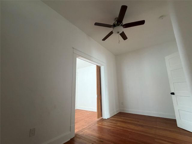 1014 Avenue M, Galveston, TX 77550