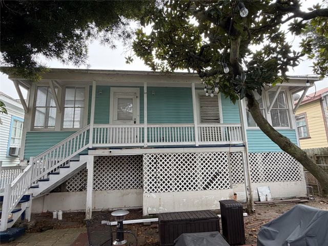 1014 Avenue M, Galveston, TX 77550