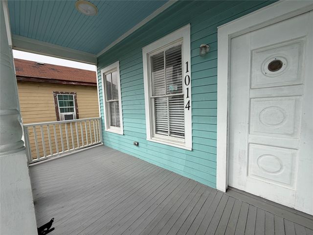 1014 Avenue M, Galveston, TX 77550