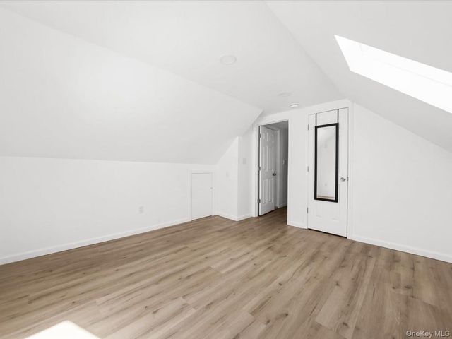 77 LITCHFIELD Avenue, Elmont, NY 11003