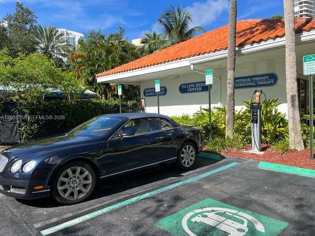 3530 Mystic Pointe Drive 1711, Aventura, FL 33180