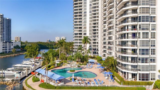 3530 Mystic Pointe Drive 1711, Aventura, FL 33180