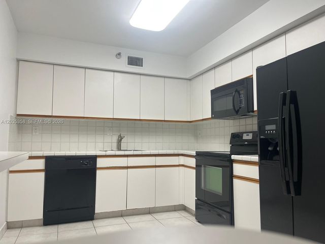 3530 Mystic Pointe Drive 1711, Aventura, FL 33180