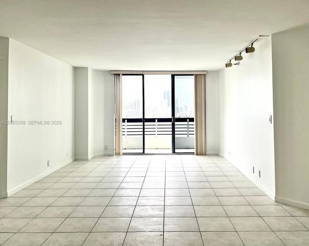 3530 Mystic Pointe Drive 1711, Aventura, FL 33180