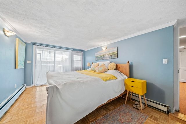 96 Utica St, Quincy, MA 02169