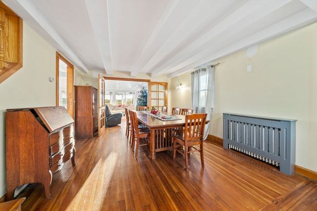 96 Utica St, Quincy, MA 02169