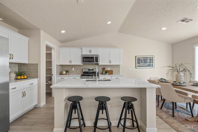 4305 Solitude Way, Caldwell, ID 83605