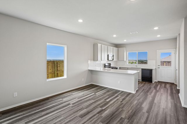 5600 San Pietro DR, Austin, TX 78747