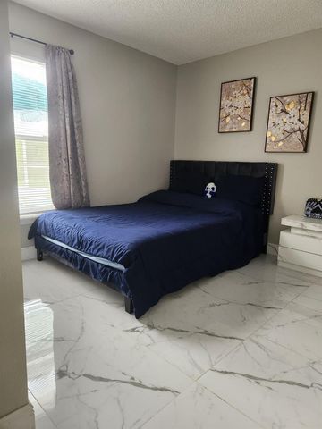 17312 SILVER CREEK COURT, Clermont, FL 34714