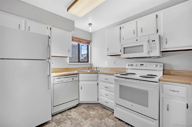 3921 Berkley Court, Colorado Springs, CO 80906