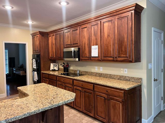 1013 Michael Ann Drive, White Hall, AR 71602