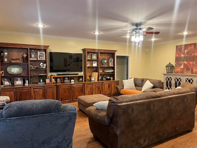 1013 Michael Ann Drive, White Hall, AR 71602