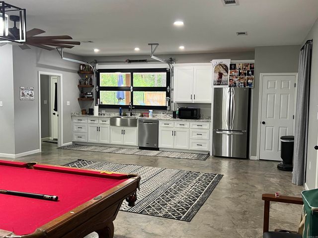 1013 Michael Ann Drive, White Hall, AR 71602