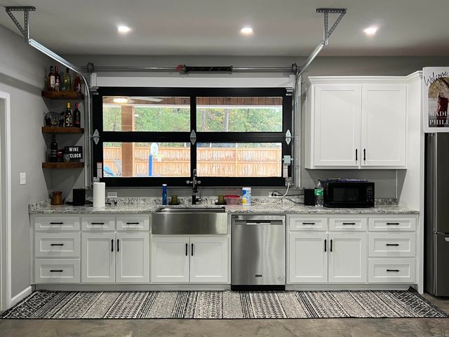 1013 Michael Ann Drive, White Hall, AR 71602