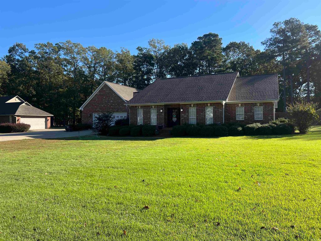 1013 Michael Ann Drive, White Hall, AR 71602
