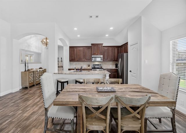 11805 Dixon Drive, Fort Worth, TX 76108