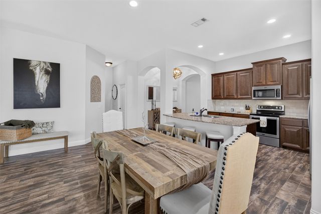 11805 Dixon Drive, Fort Worth, TX 76108
