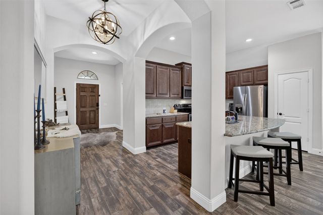 11805 Dixon Drive, Fort Worth, TX 76108
