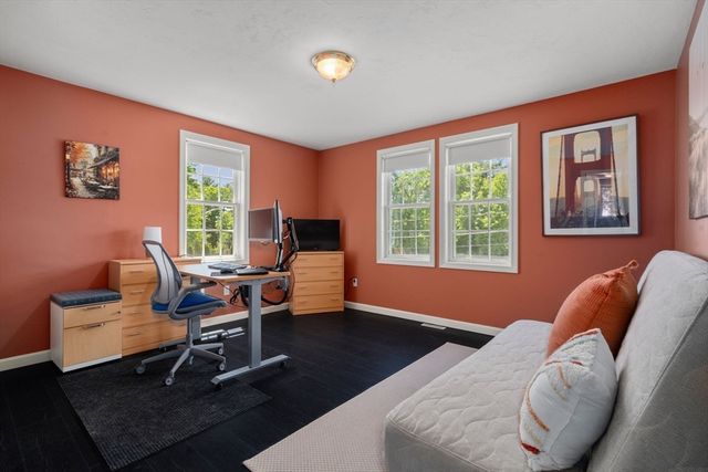 29 Station St, Stoughton, MA 02072