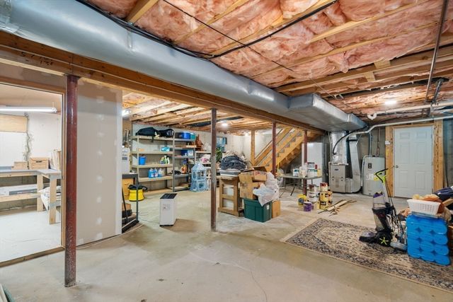 29 Station St, Stoughton, MA 02072