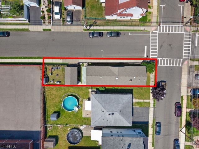 137 Day St, Clifton City, NJ 07011