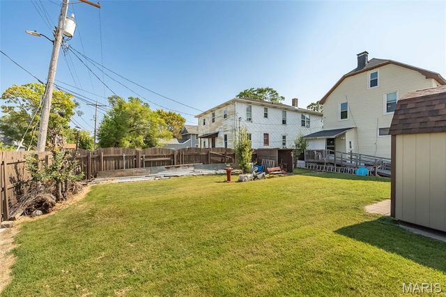 1911 Benton Street, Granite City, IL 62040