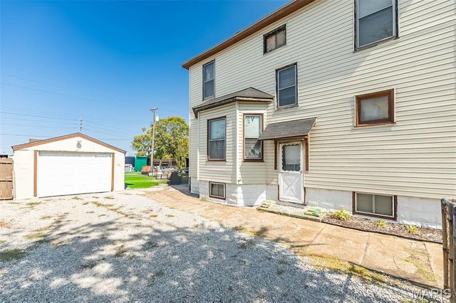 1911 Benton Street, Granite City, IL 62040