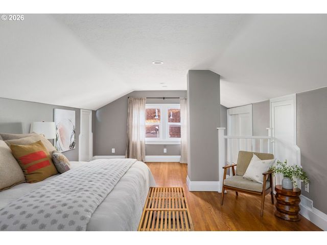 3126 Ne SKIDMORE St, Portland, OR 97211