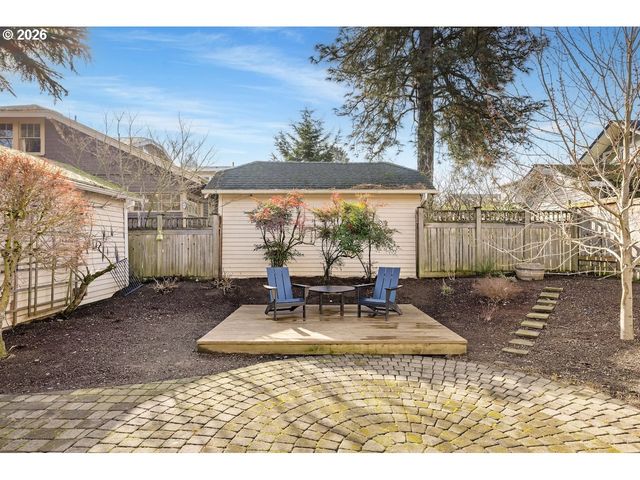 3126 Ne SKIDMORE St, Portland, OR 97211