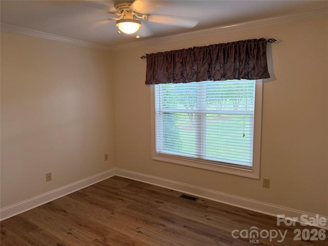 183 Devon Lane, Statesville, NC 28625