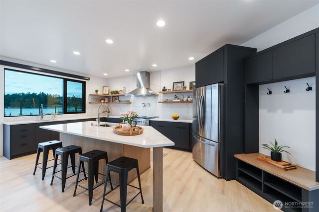 8802 6th Avenue, Tacoma, WA 98465