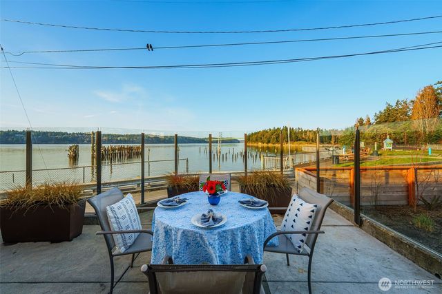 8802 6th Avenue, Tacoma, WA 98465