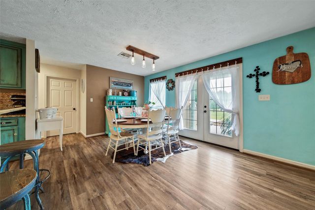 757 Big Woods Road, New Waverly, TX 77358