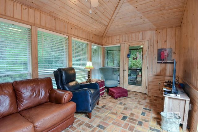 90 Paddock Drive, Fairhope, AL 36532