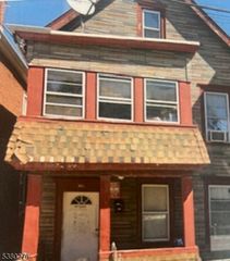 30 Vreeland Ave, Passaic City, NJ 07055