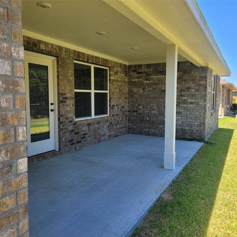 4415 Karam Landing, Dickinson, TX 77539