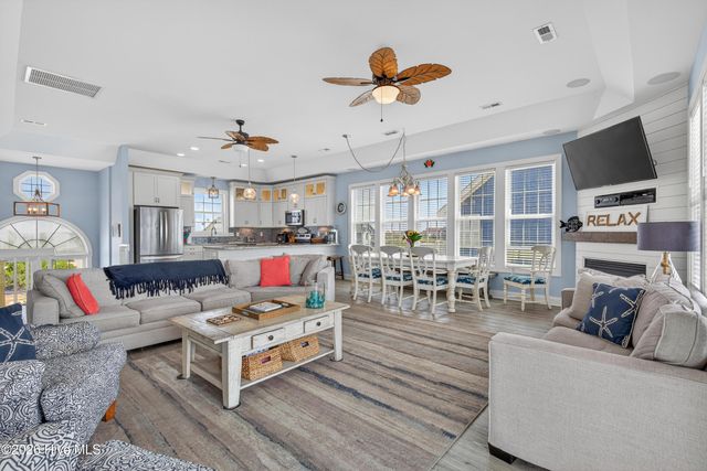 34 Porpoise Place, N Topsail Beach, NC 28460