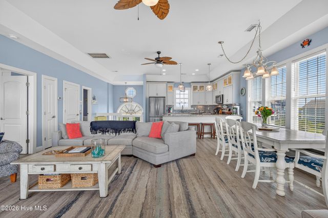 34 Porpoise Place, N Topsail Beach, NC 28460