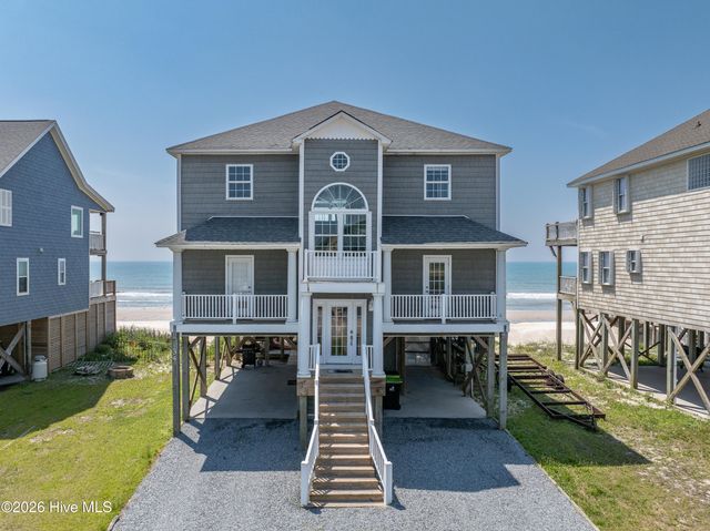 34 Porpoise Place, N Topsail Beach, NC 28460