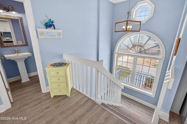 34 Porpoise Place, N Topsail Beach, NC 28460