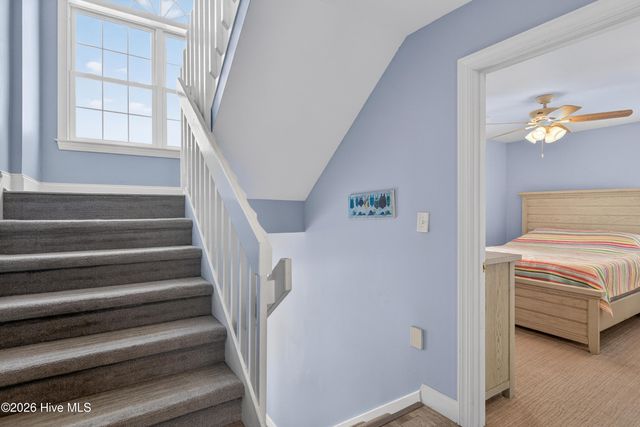 34 Porpoise Place, N Topsail Beach, NC 28460